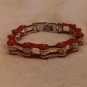 Women's Stunning Stainless Steel Chain Bracelet In Red & Gold W/ Crystal Accents